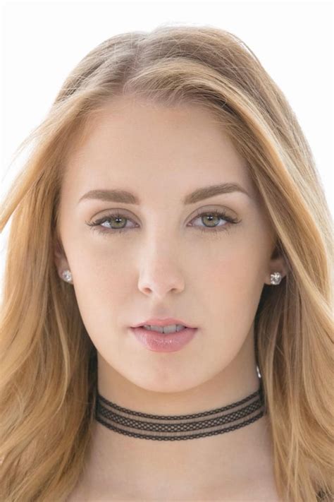 She grew up in Virginia, where she stayed until she moved to Los Angeles to start her career in adult entertainment. . Chloe scott porn